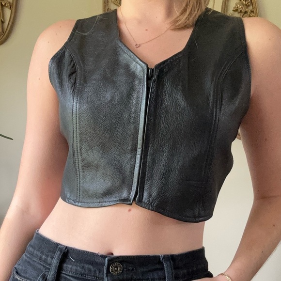 Black Lace-Back Leather Vest - Picture 6 of 8